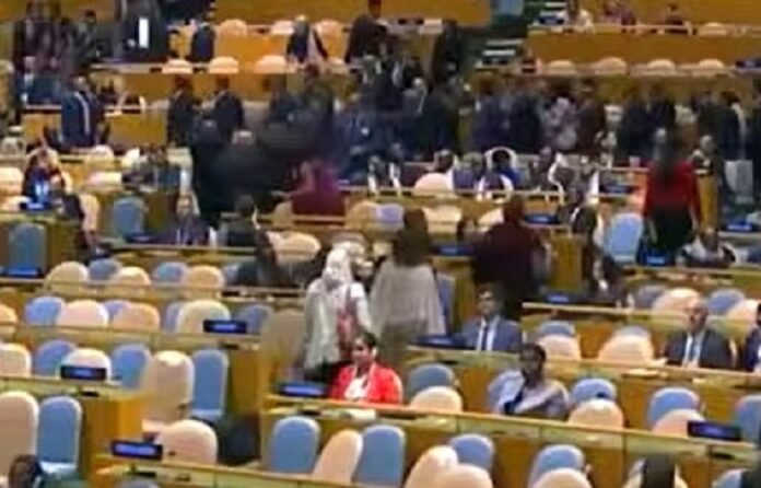 Netanyahu didesak walk out di Sidang Umum PBB, puluhan delegasi protes Netanyahu didesak walk out di Sidang Umum PBB, puluhan delegasi protes